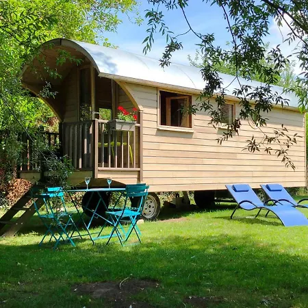 Millygite Chalet-on-wheels By The River Penzion 3*