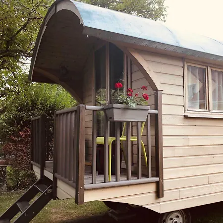 Millygite Chalet-on-wheels By The River Penzion Milly-la-Foret